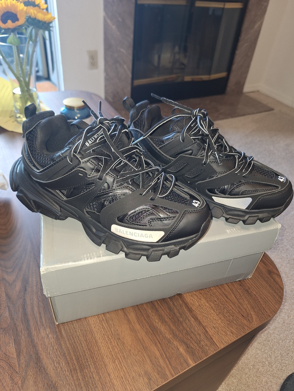 Balenciaga Men's Black Track Trainer Sneakers - Picture 1 of 5